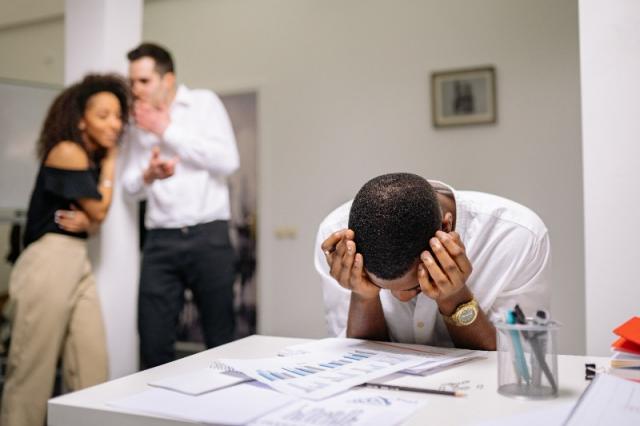Harcèlement moral au travail : les conseils et solutions de votre avocate à Lyon